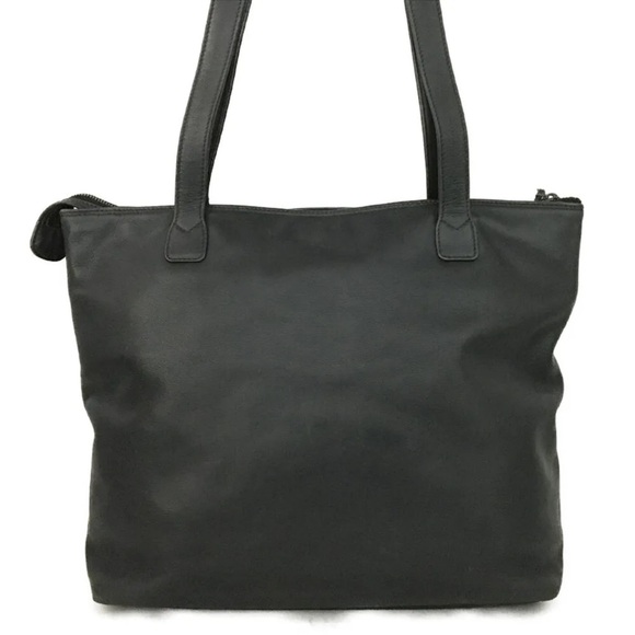 CHANEL CC CALFSKIN TASSEL Shopper Tote - Picture 4 of 10